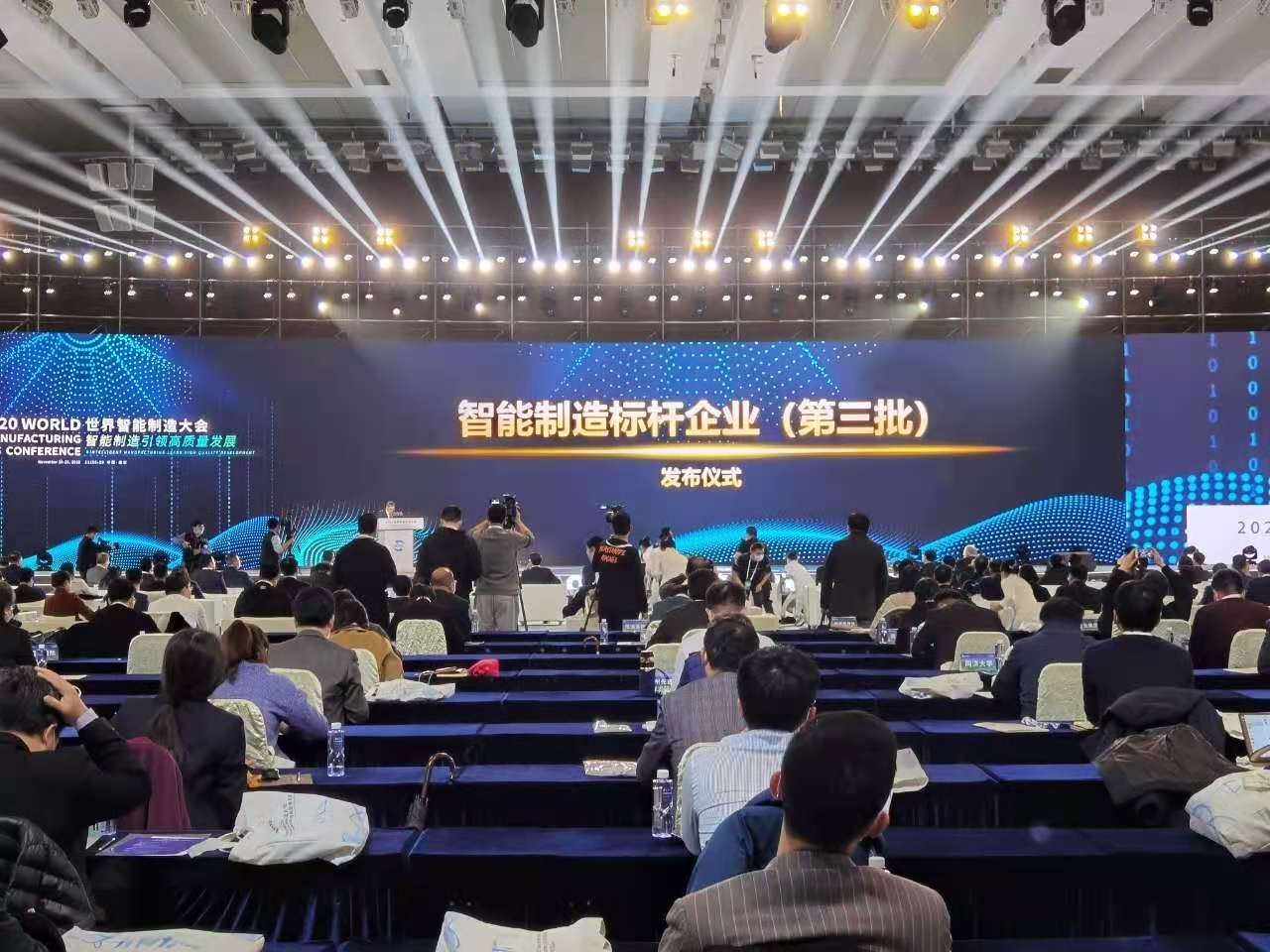 �±�GG�������漣ƽ̨