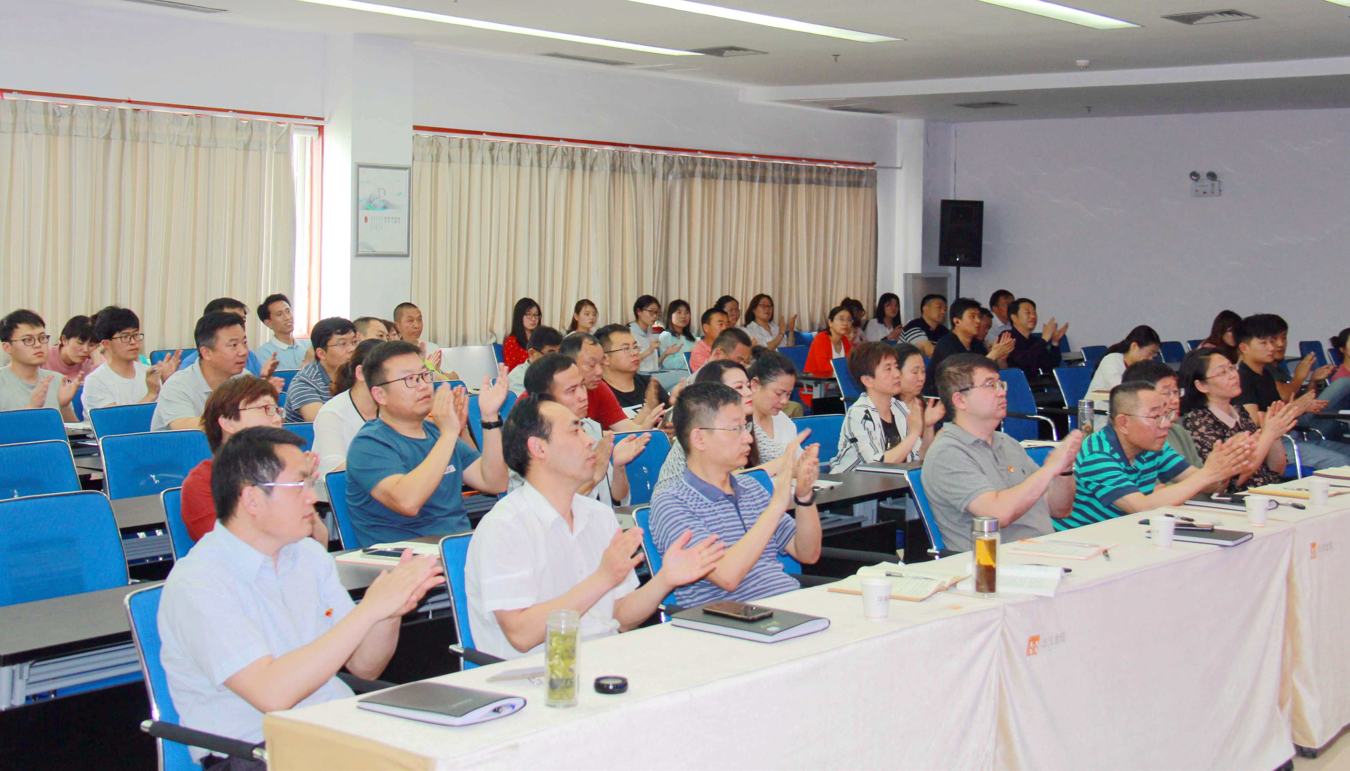 �±�GG�������漣ƽ̨