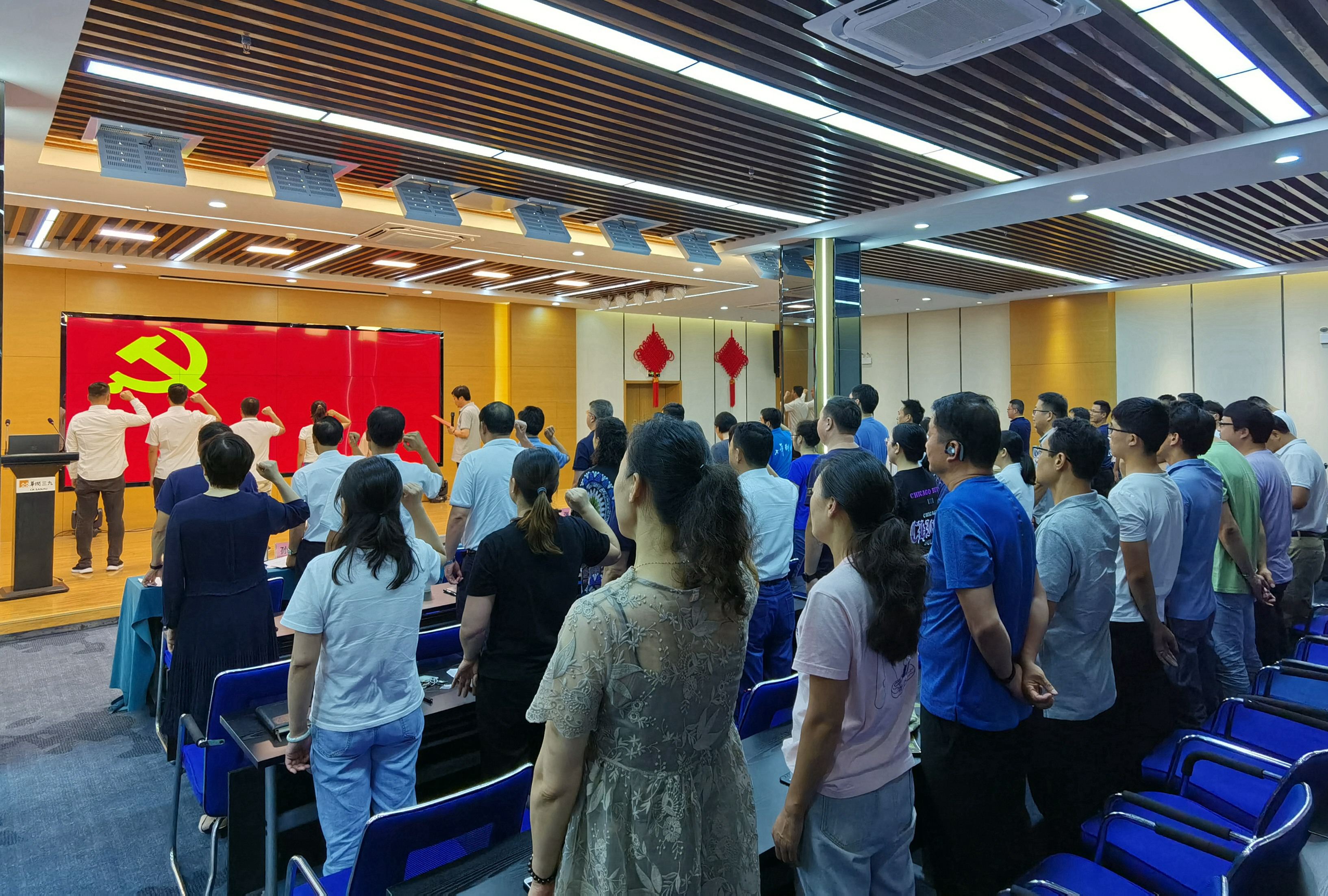 �±�GG�������漣ƽ̨