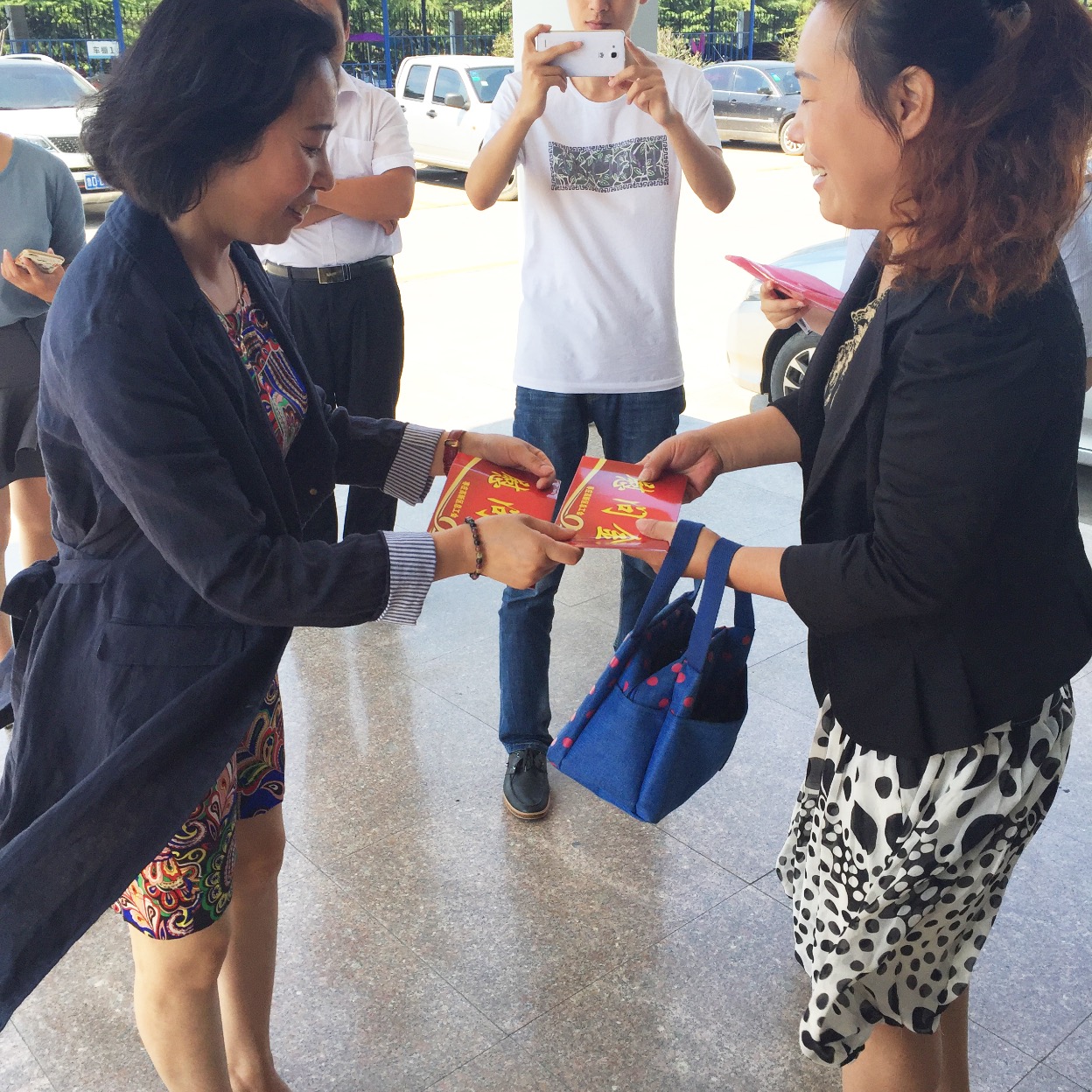 �±�GG�������漣ƽ̨