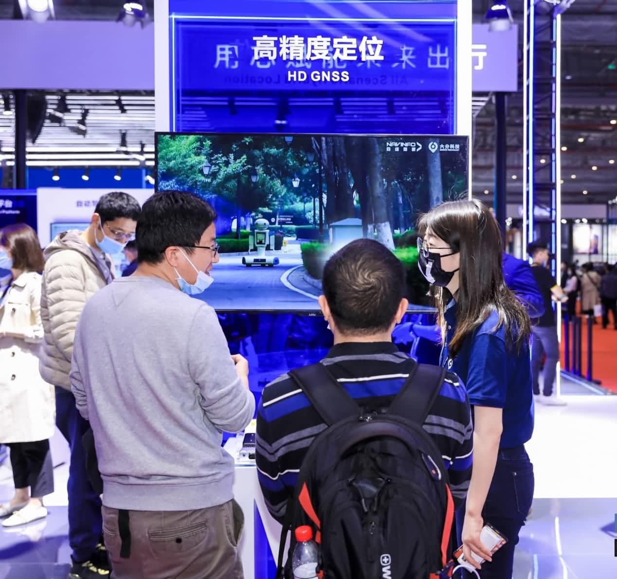 车展举行时|六分科技高精度定位手艺赋能自动驾驶提速落地